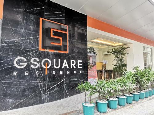 G Square Residences 2*