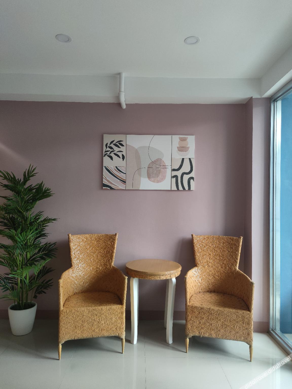 Glory Hotel Cubao 2*
