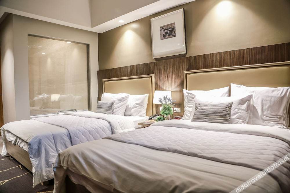 Sotogrande Hotel Katipunan 3*
