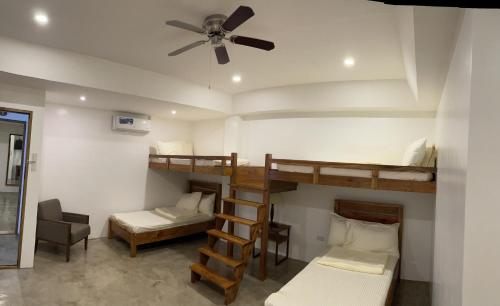 P&B Residences Legazpi. 0*