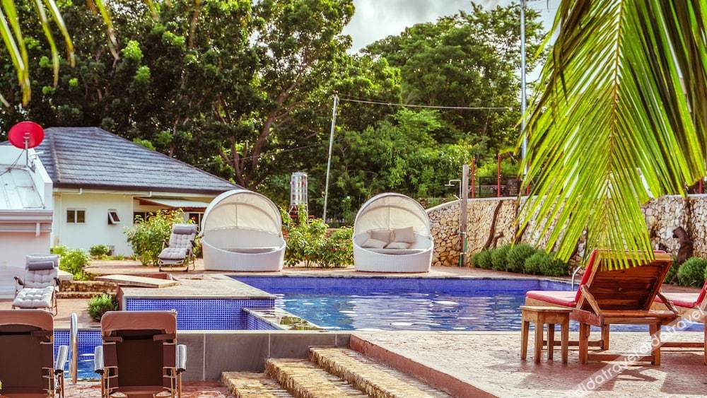 The Gabayan Riviera 3*