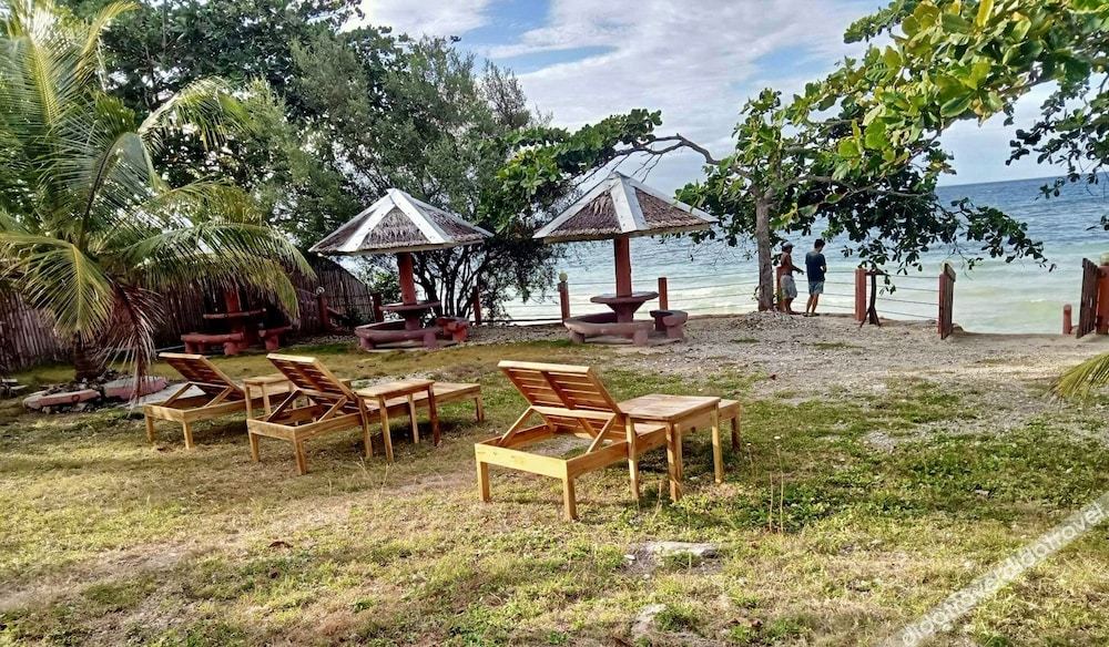 D's Ocean View Beach Resort 3*