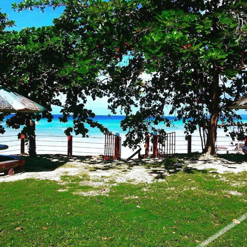 D's Ocean View Beach Resort 3*