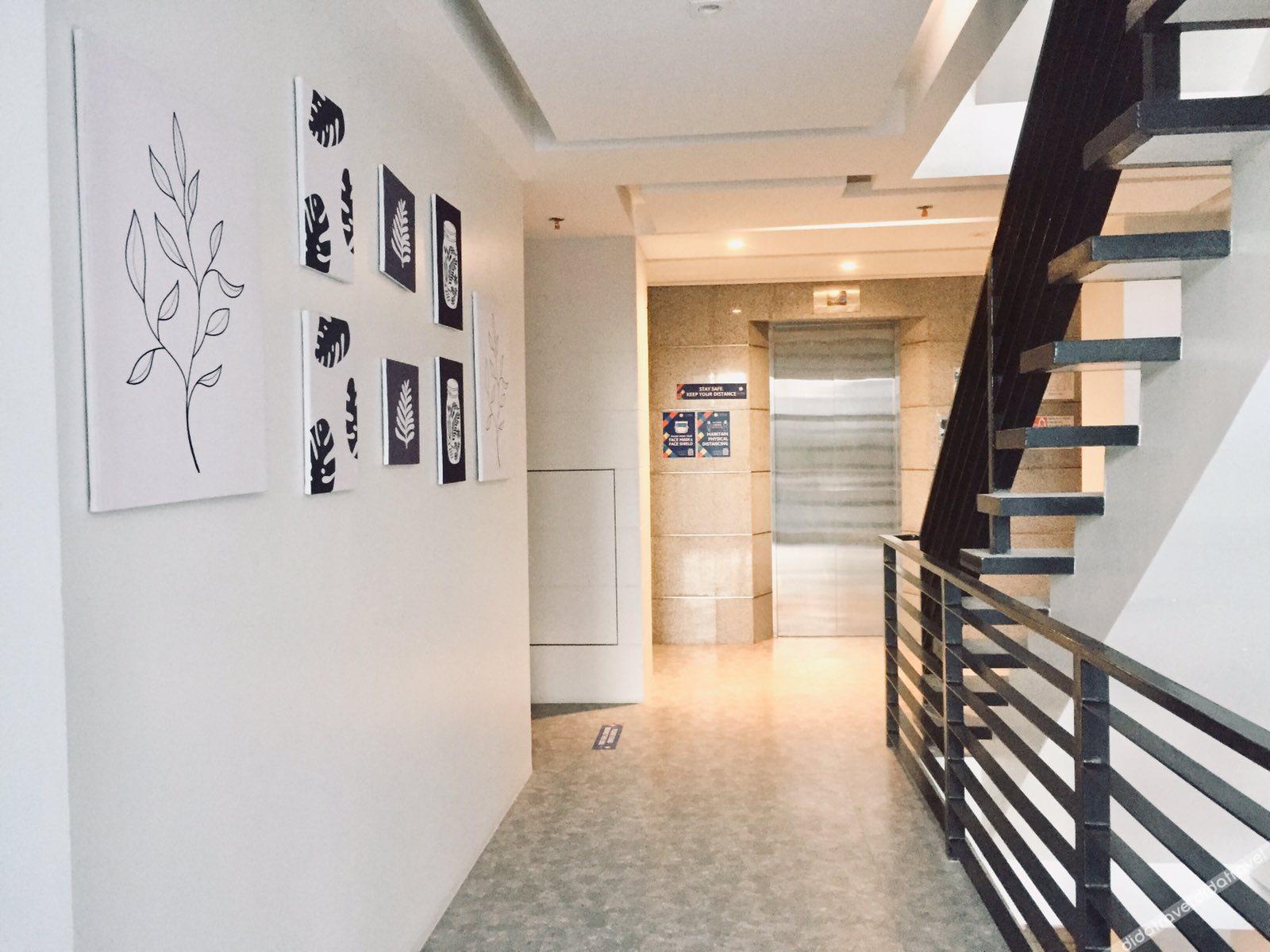 The Circuit Manor Hotel near Ayala Malls Circuit 2*