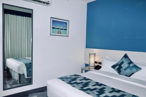 Stacia Hotel 2*