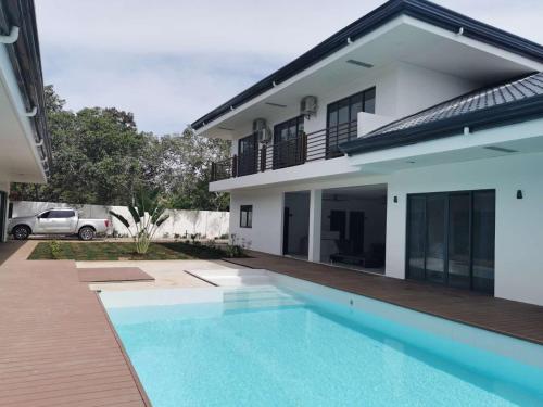 Bohol Cattleya Resort 3*