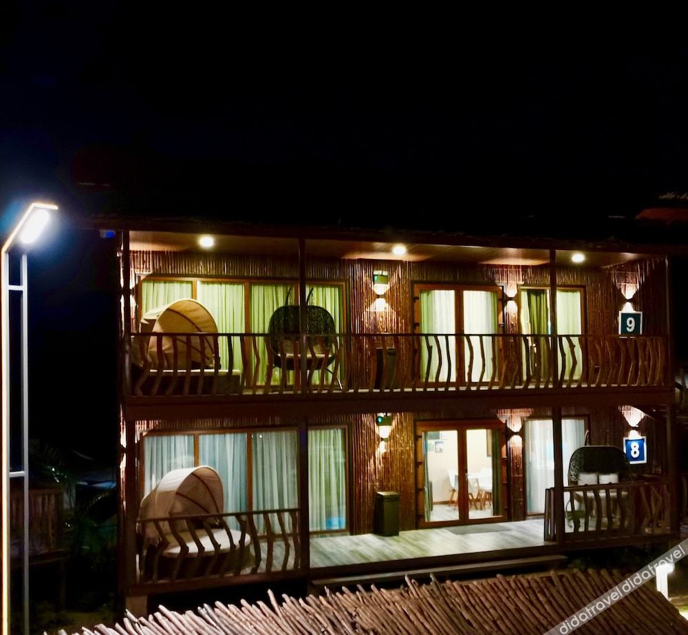 Costa Azalea Crusoe Cabins 3*