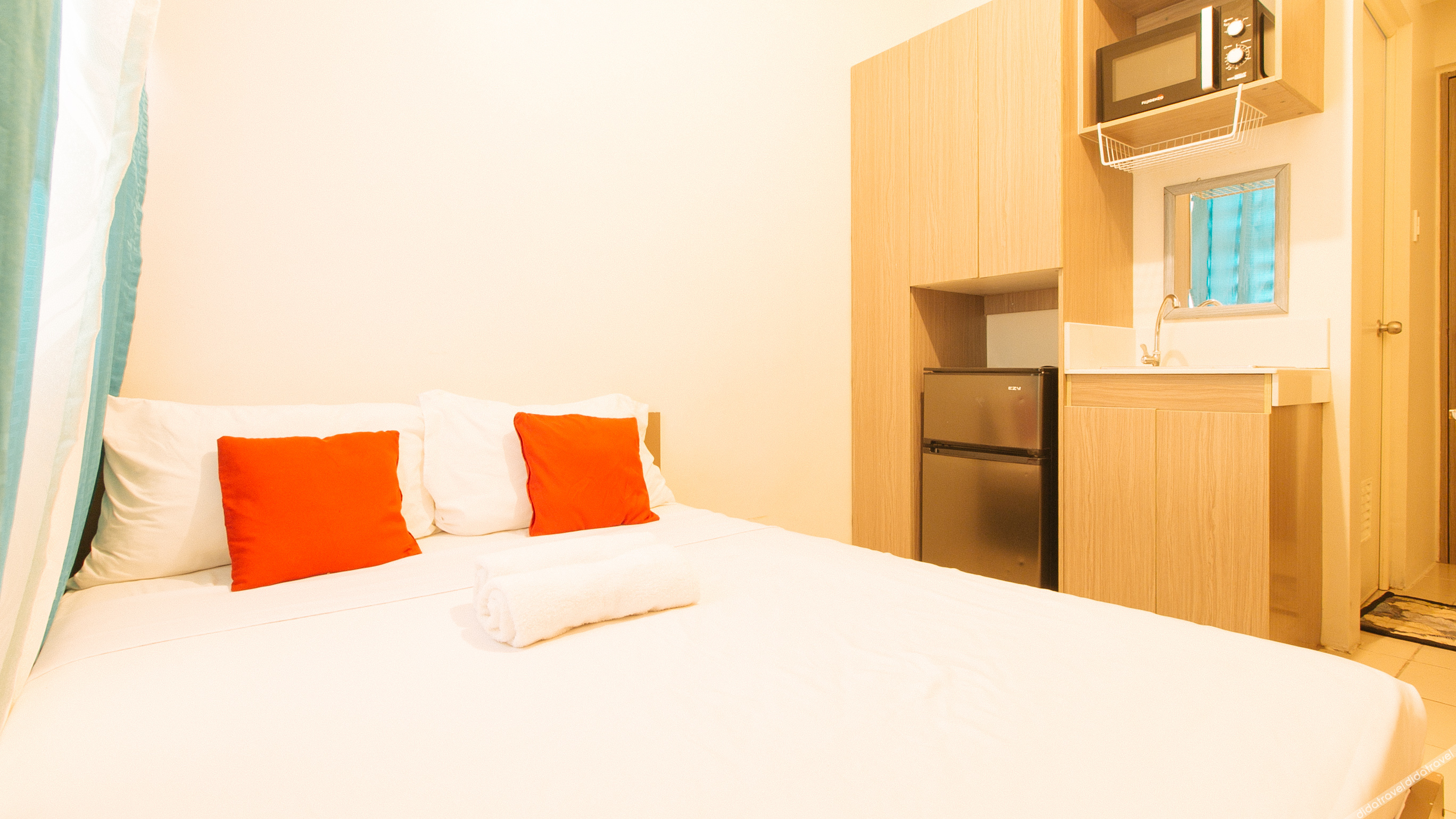 Eimys Place at Urban Deca Mandaluyong by RedDoorz 2*