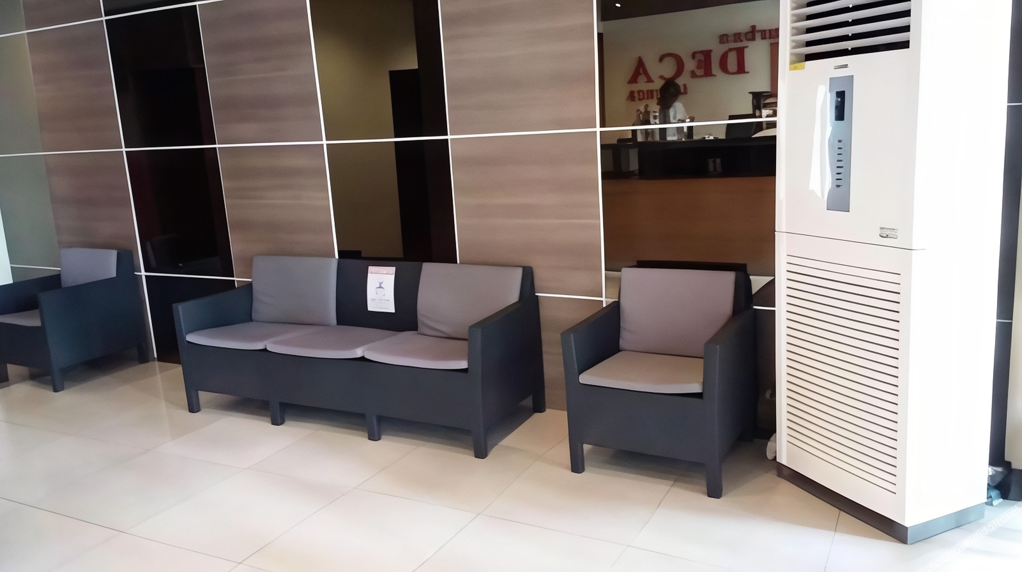 Eimys Place at Urban Deca Mandaluyong by RedDoorz 2*