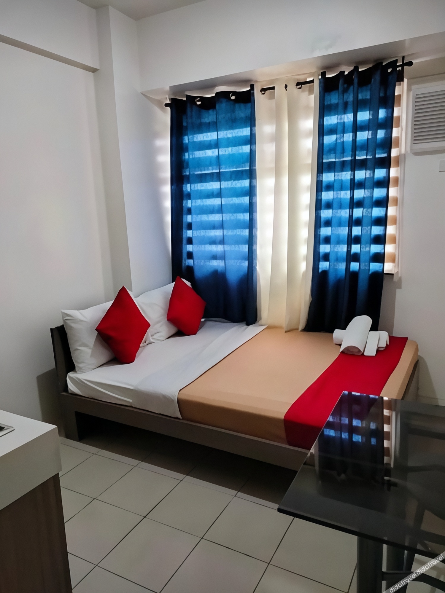 Eimys Place at Urban Deca Mandaluyong by RedDoorz 2*