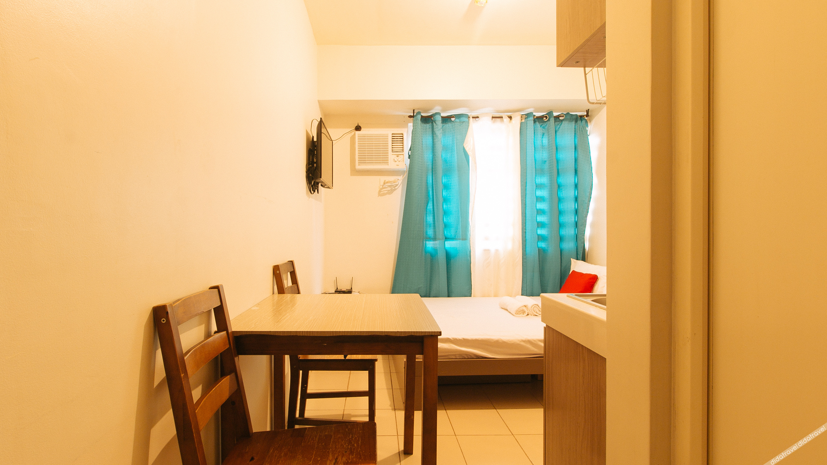 Eimys Place at Urban Deca Mandaluyong by RedDoorz 2*