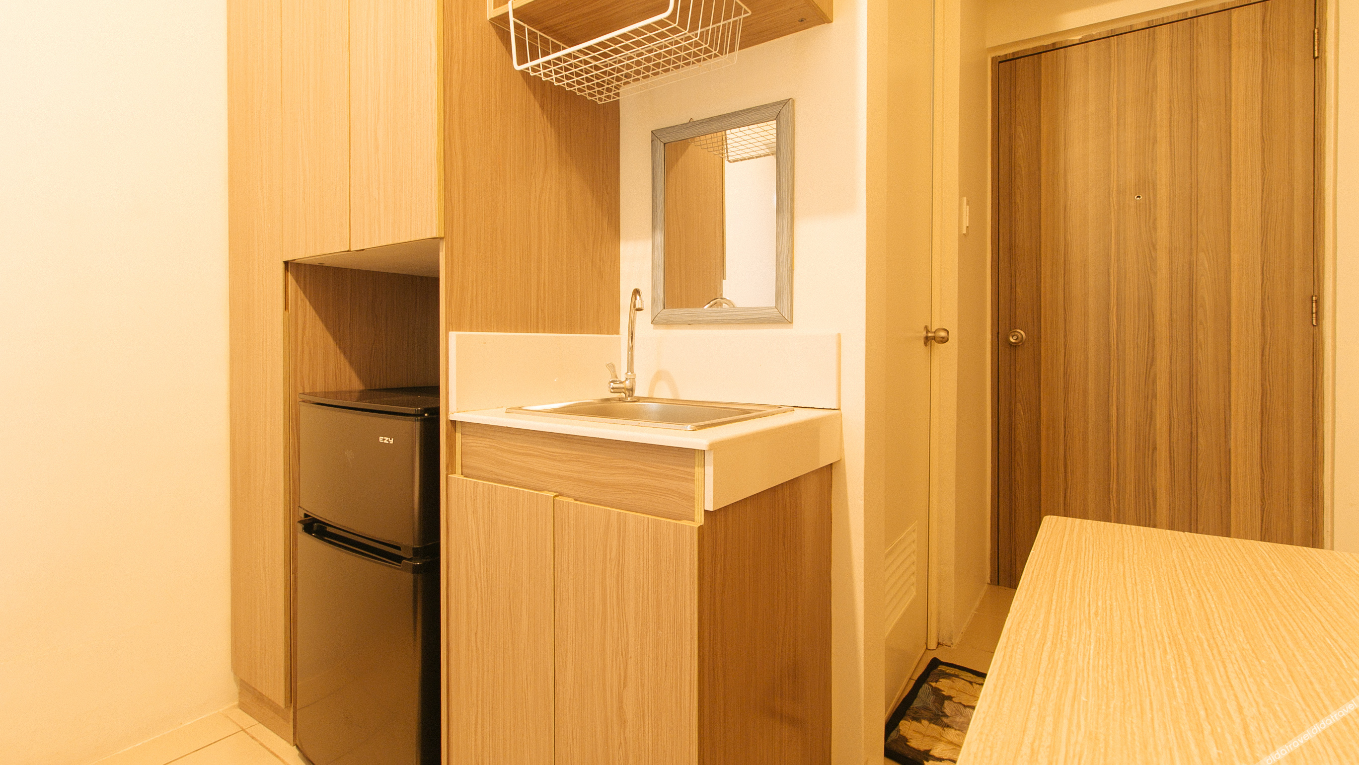 Eimys Place at Urban Deca Mandaluyong by RedDoorz 2*