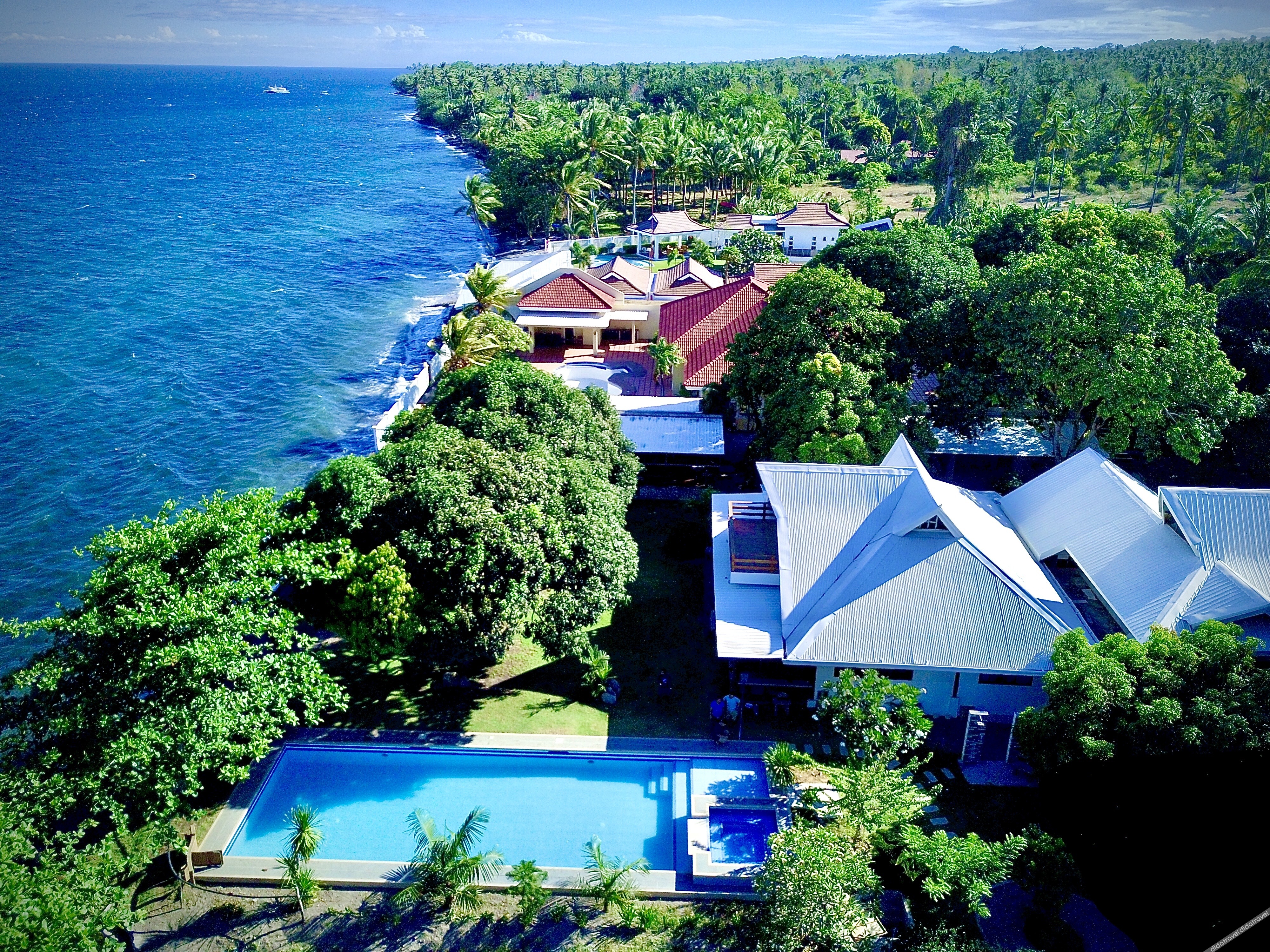 Infinity Diving Resort and Residences 3*
