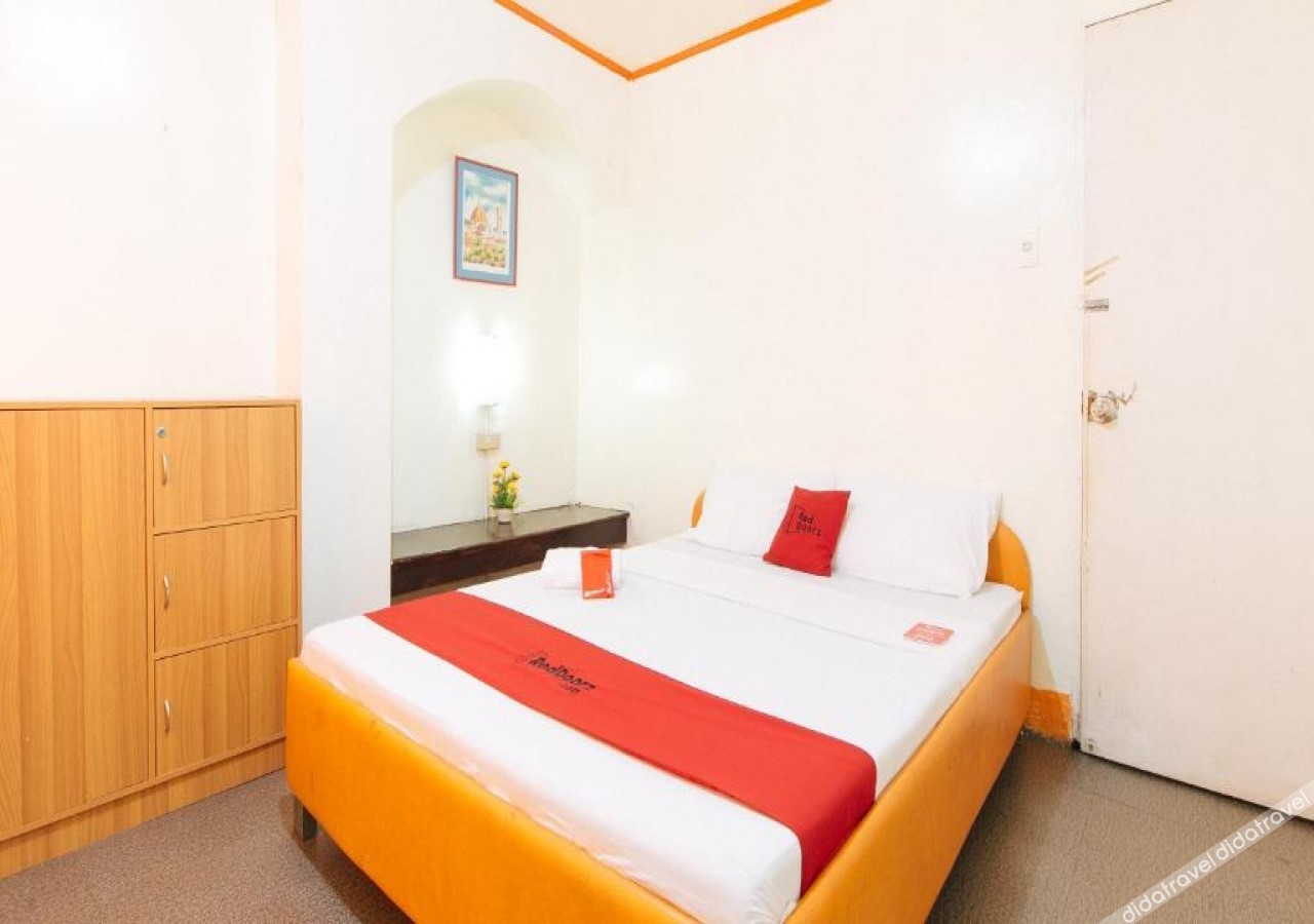 RedDoorz @ Cion Suites Mintal Davao 2*
