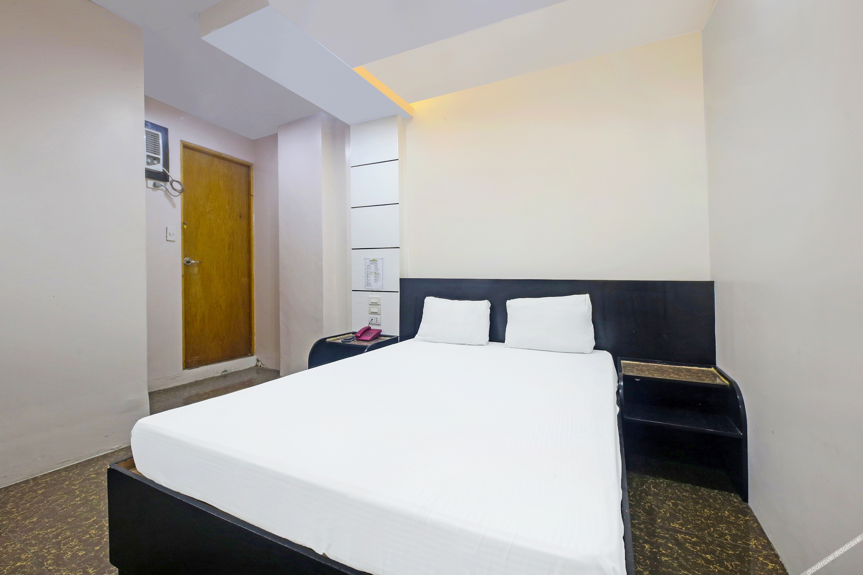 RedDoorz near SM Muntinlupa 2*