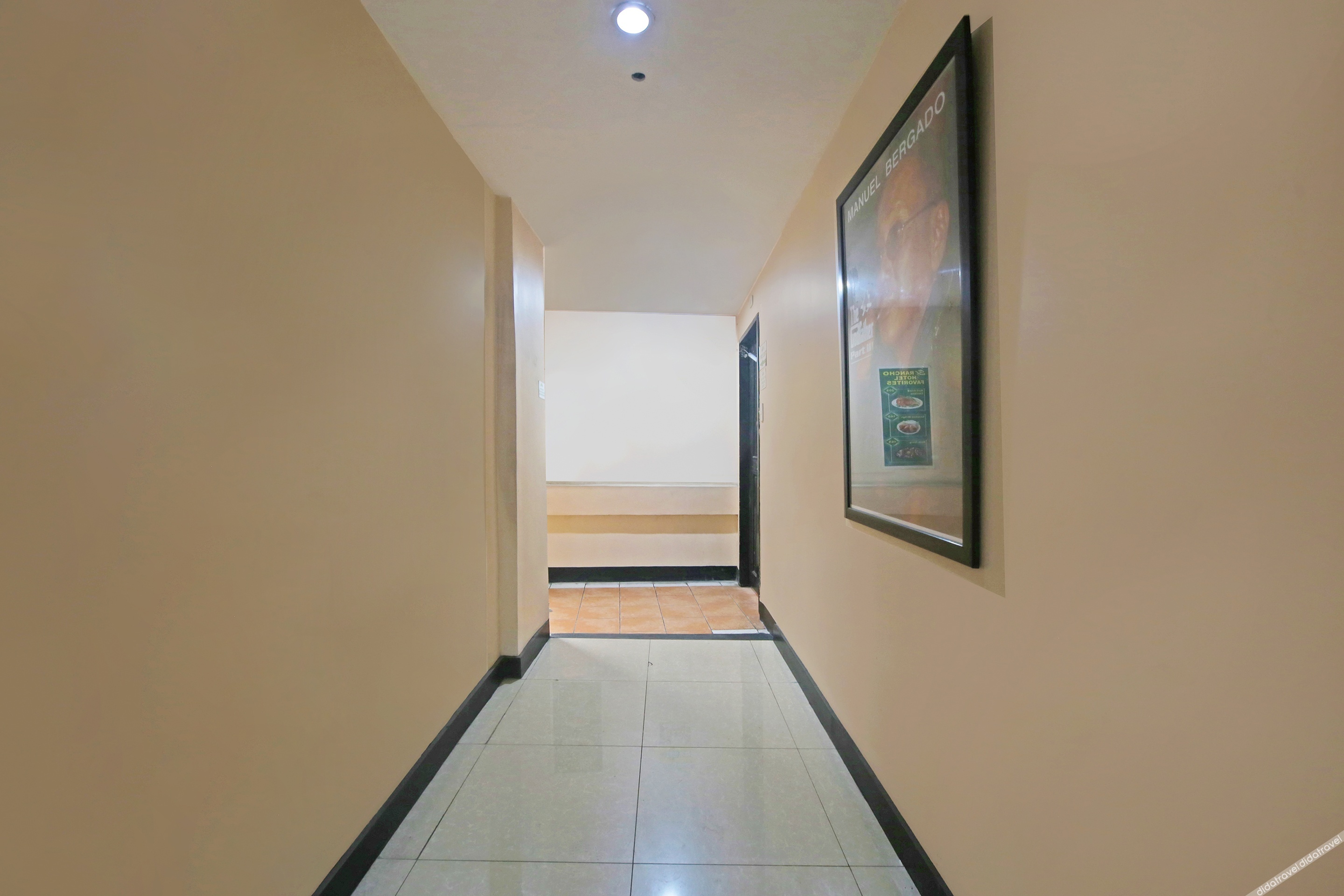 RedDoorz near SM Muntinlupa 2*