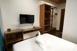 Lighthouse Point Hotel 3*