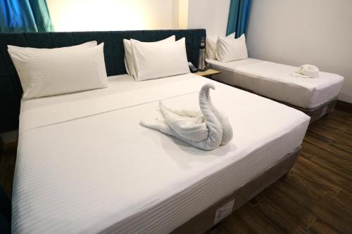 Lighthouse Point Hotel 3*