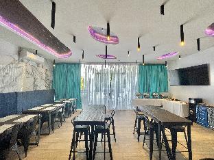 Lighthouse Point Hotel 3*