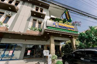 Madonna Hometel and Suites New Pandan 3*