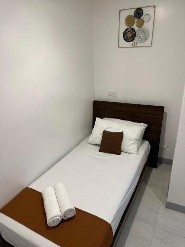 Aden Hotel 3*