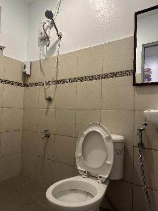 Aden Hotel 3*
