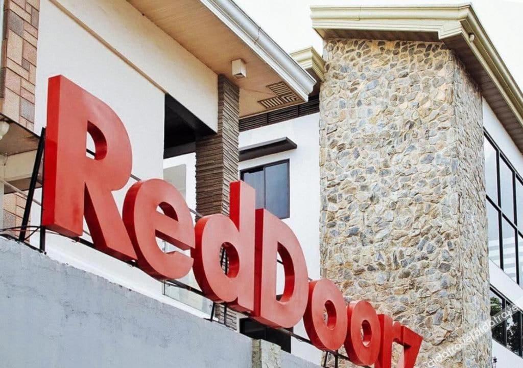 RedDoorz @ KBL Transient Inn San Fernando 1*
