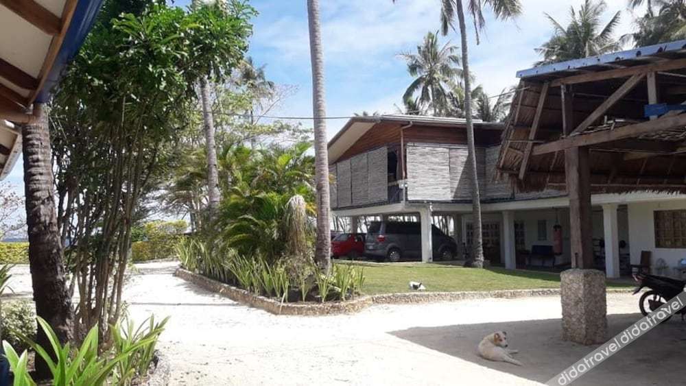 Rainbow Bay Beach and Dive Resort 2*