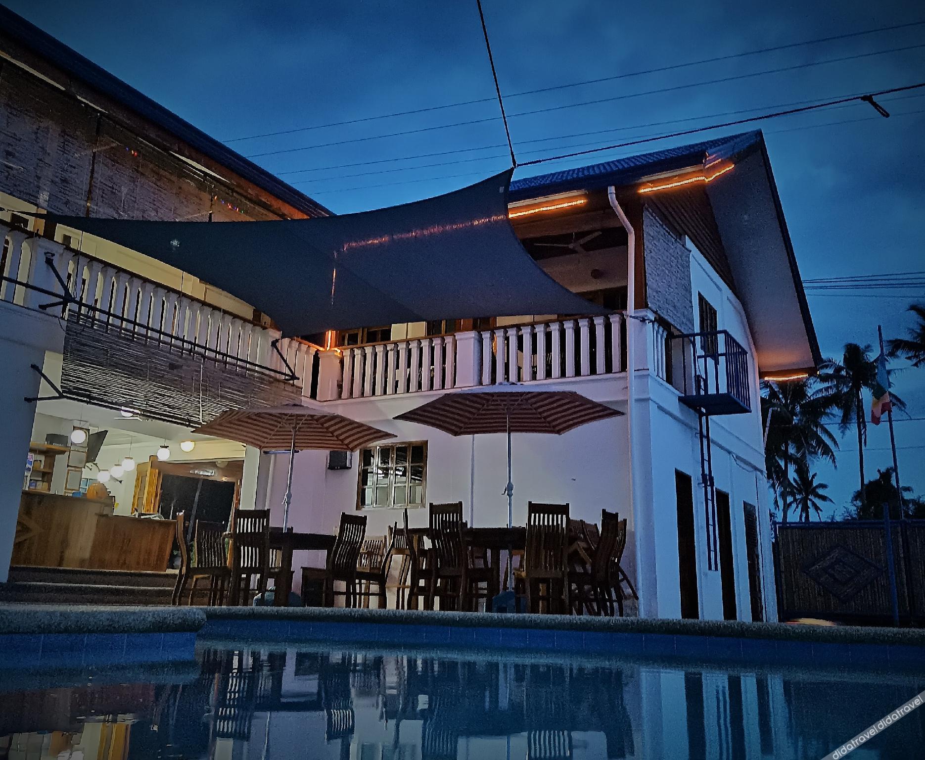 Rainbow Bay Beach and Dive Resort 2*