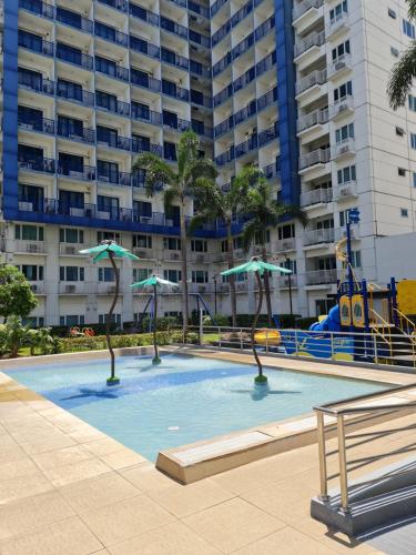 Sea Residences Condominium - Condo R Us 0*