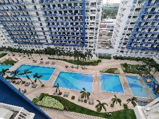 Sea Residences Condominium - Condo R Us 0*