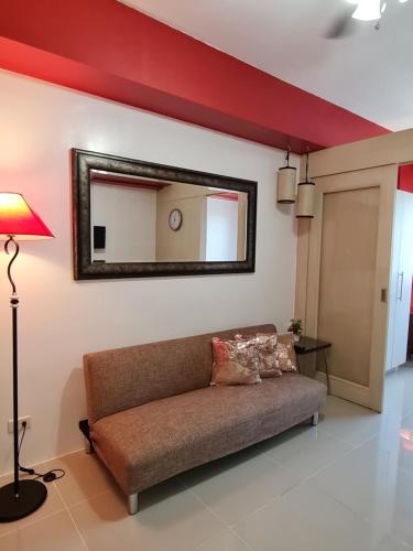 Sea Residences Condominium - Condo R Us 0*