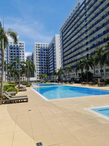 Sea Residences Condominium - Condo R Us 0*