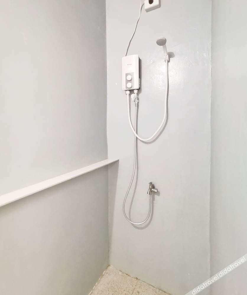 NomadsMNL Hostel 2*