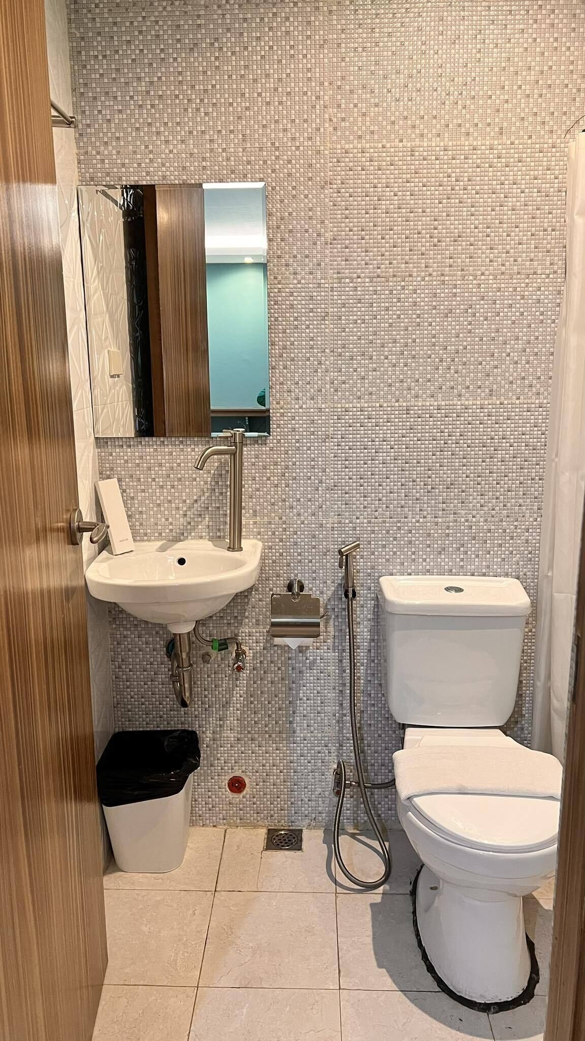 ARZO Hotel Premier 2*