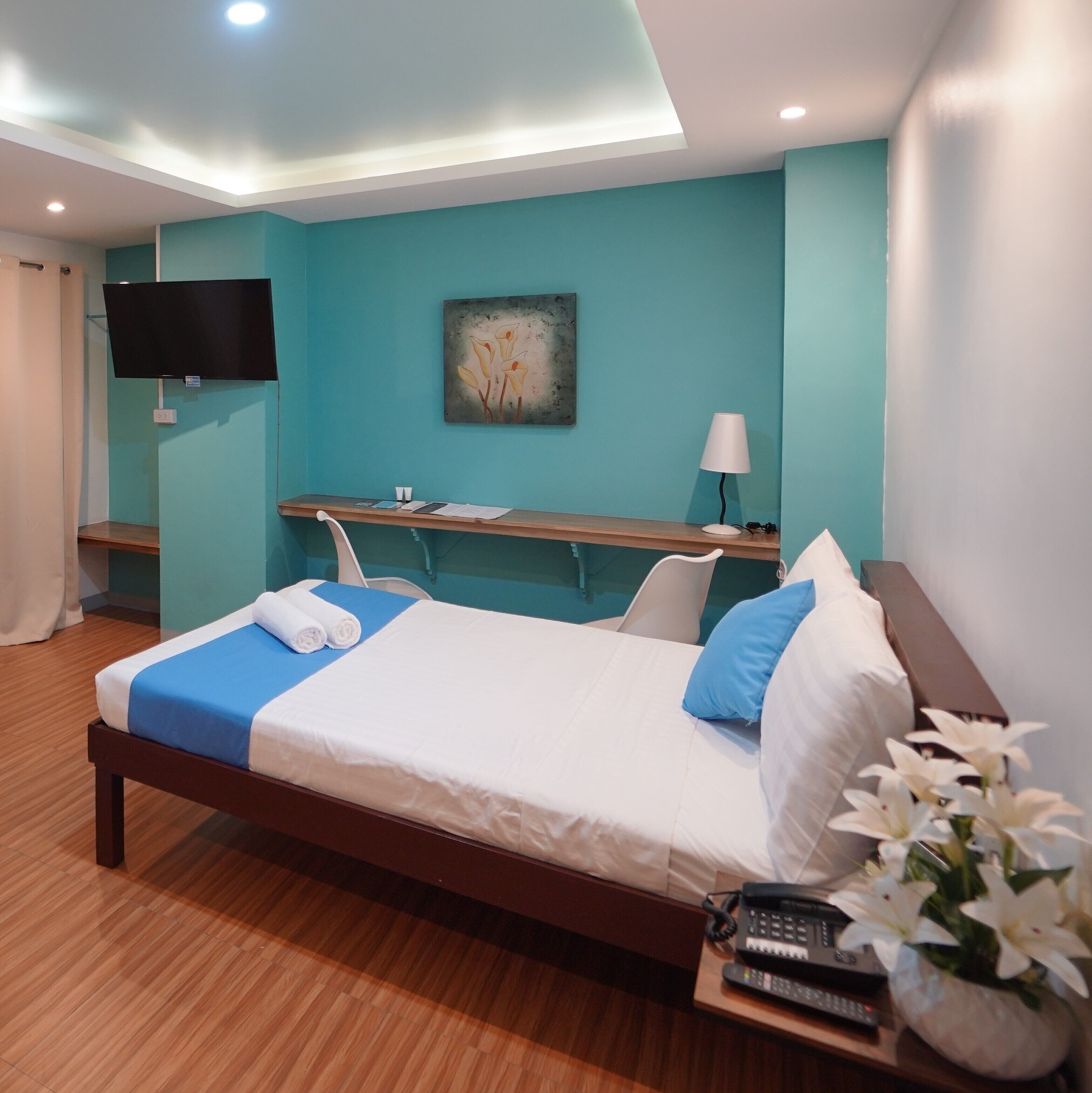 ARZO Hotel Premier 2*