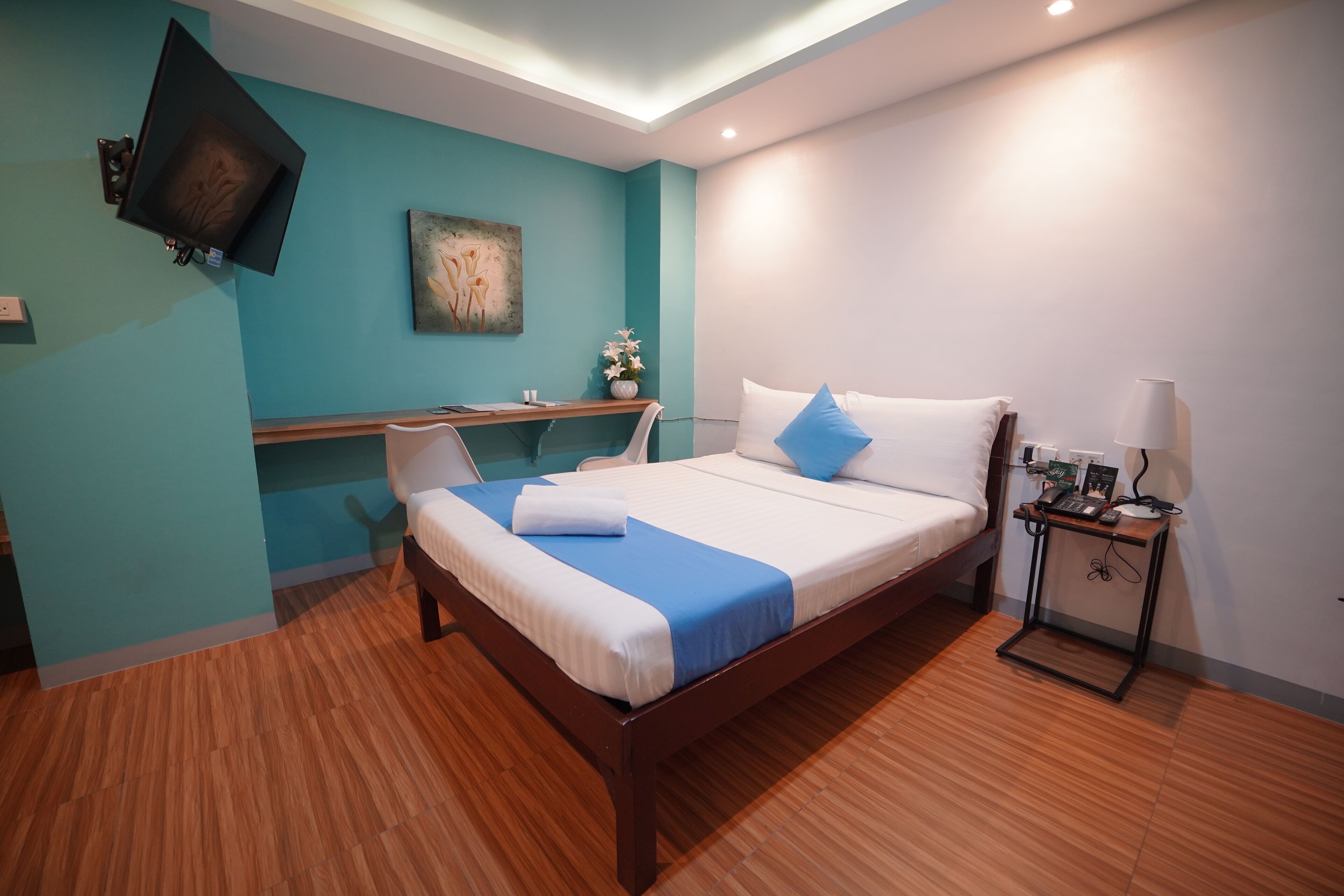 ARZO Hotel Premier 2*