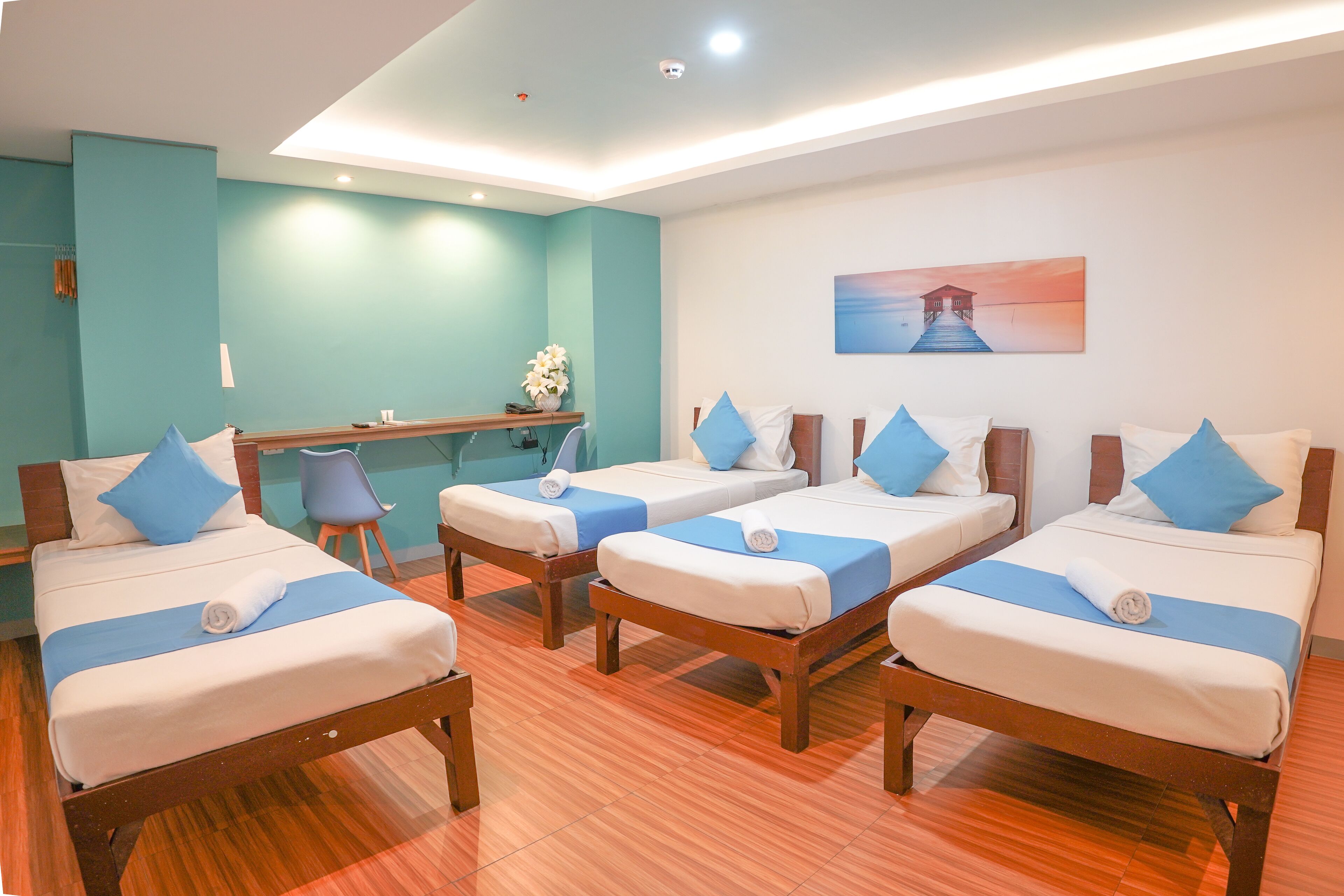 ARZO Hotel Premier 2*