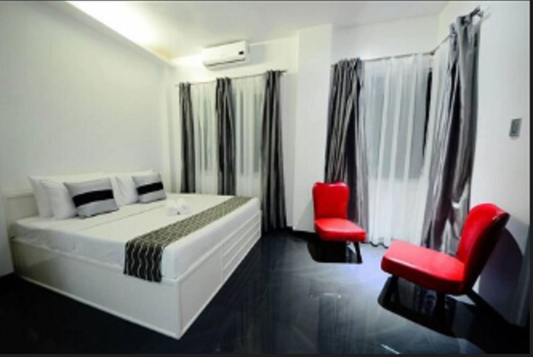 Casa Lorenzo powered by Cocotel 3*