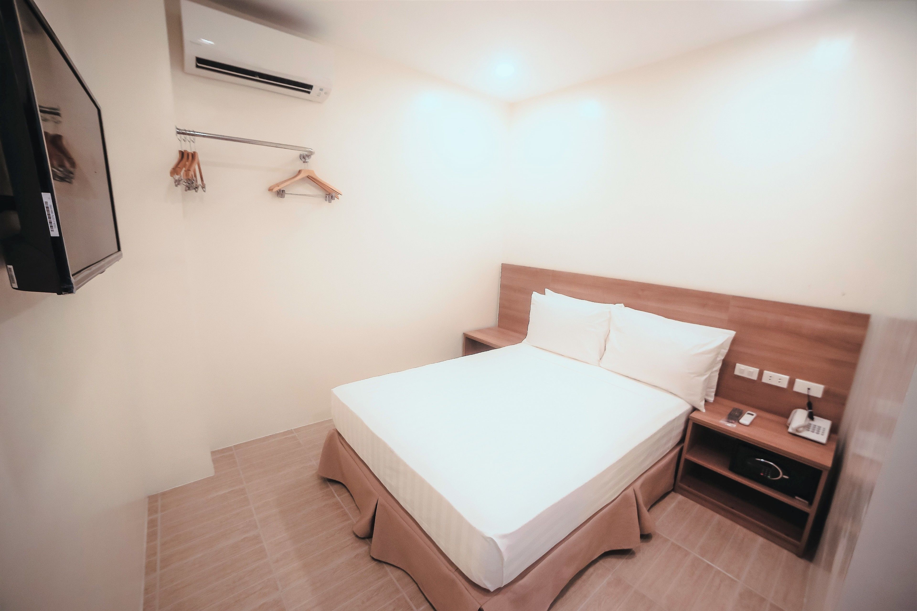 Trip Inn Near Airport or City Center 2*