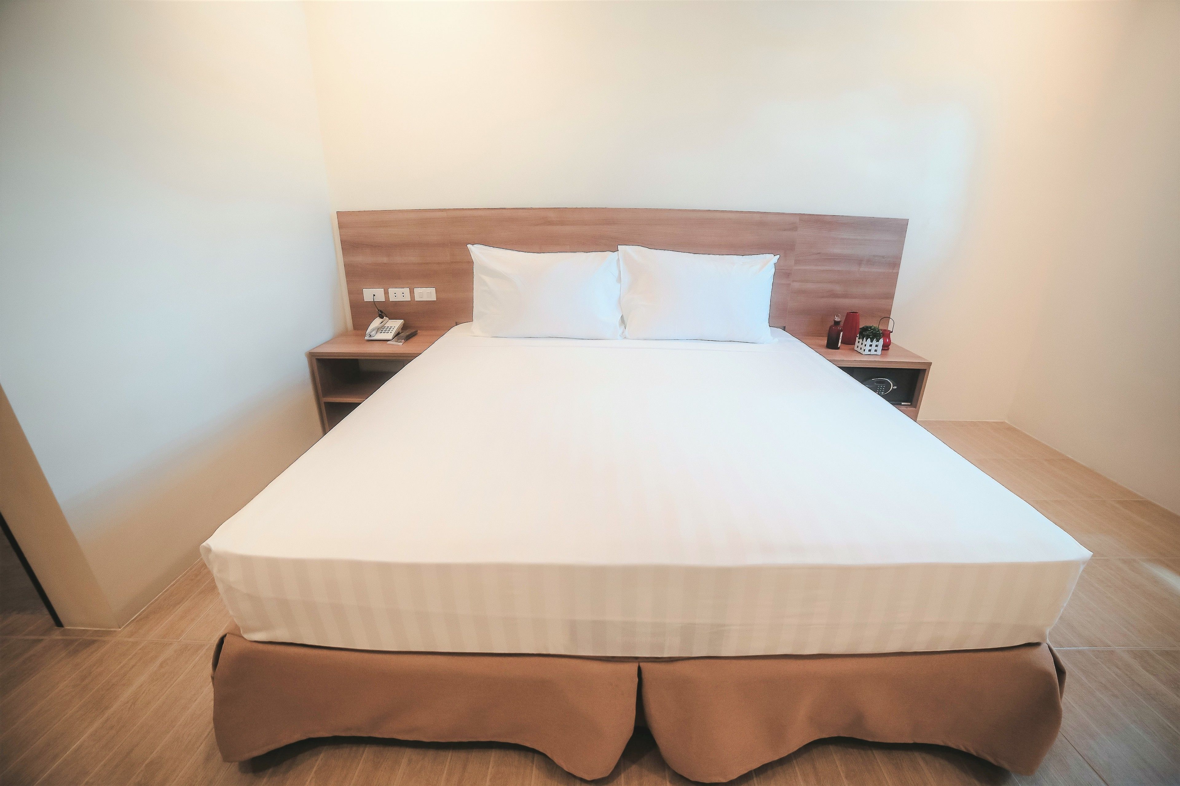 Trip Inn Near Airport or City Center 2*