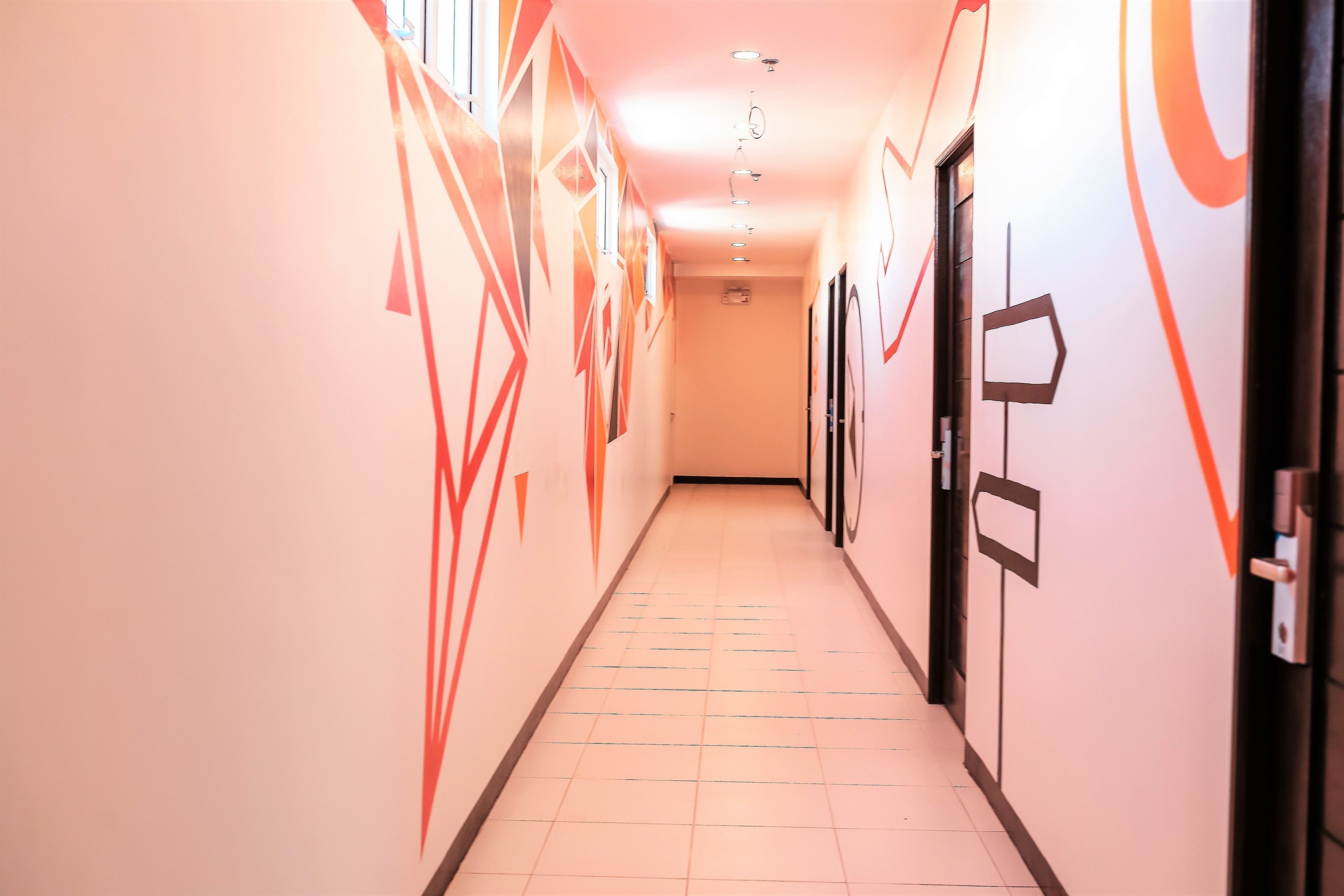 Trip Inn Near Airport or City Center 2*