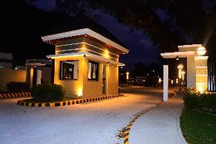 Aurora Villas and Cabin Resort 0*