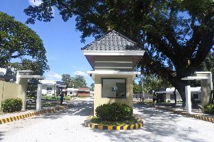 Aurora Villas and Cabin Resort 0*