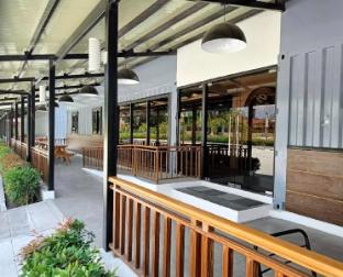 Aurora Villas and Cabin Resort 0*
