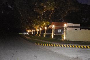 Aurora Villas and Cabin Resort 0*