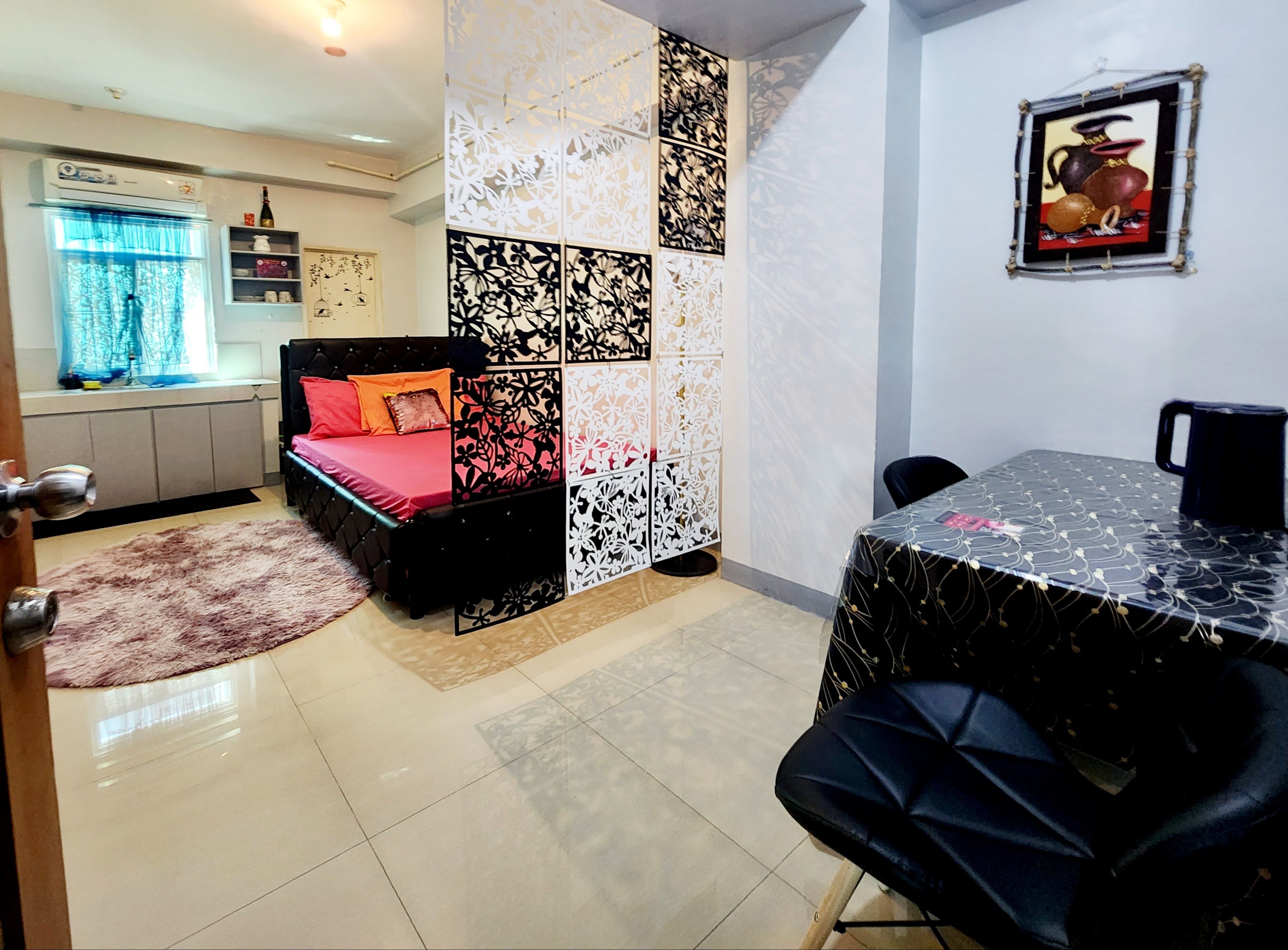 Budget Backpackers Transient House Near Naia by RedDoorz 2*