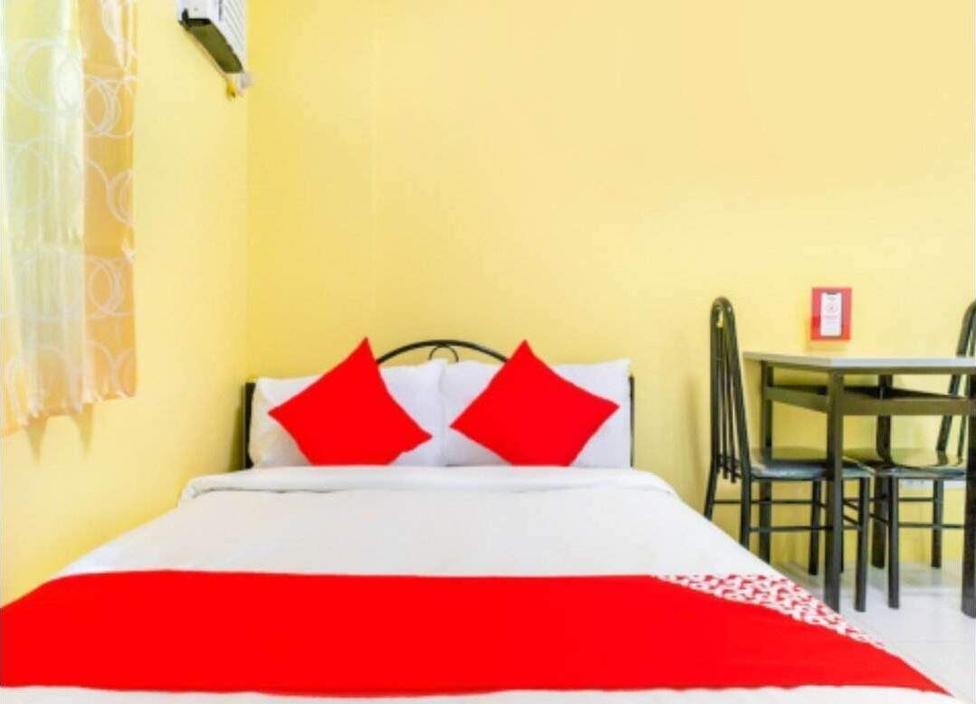 Yellow Pad Hotel Davao 2*