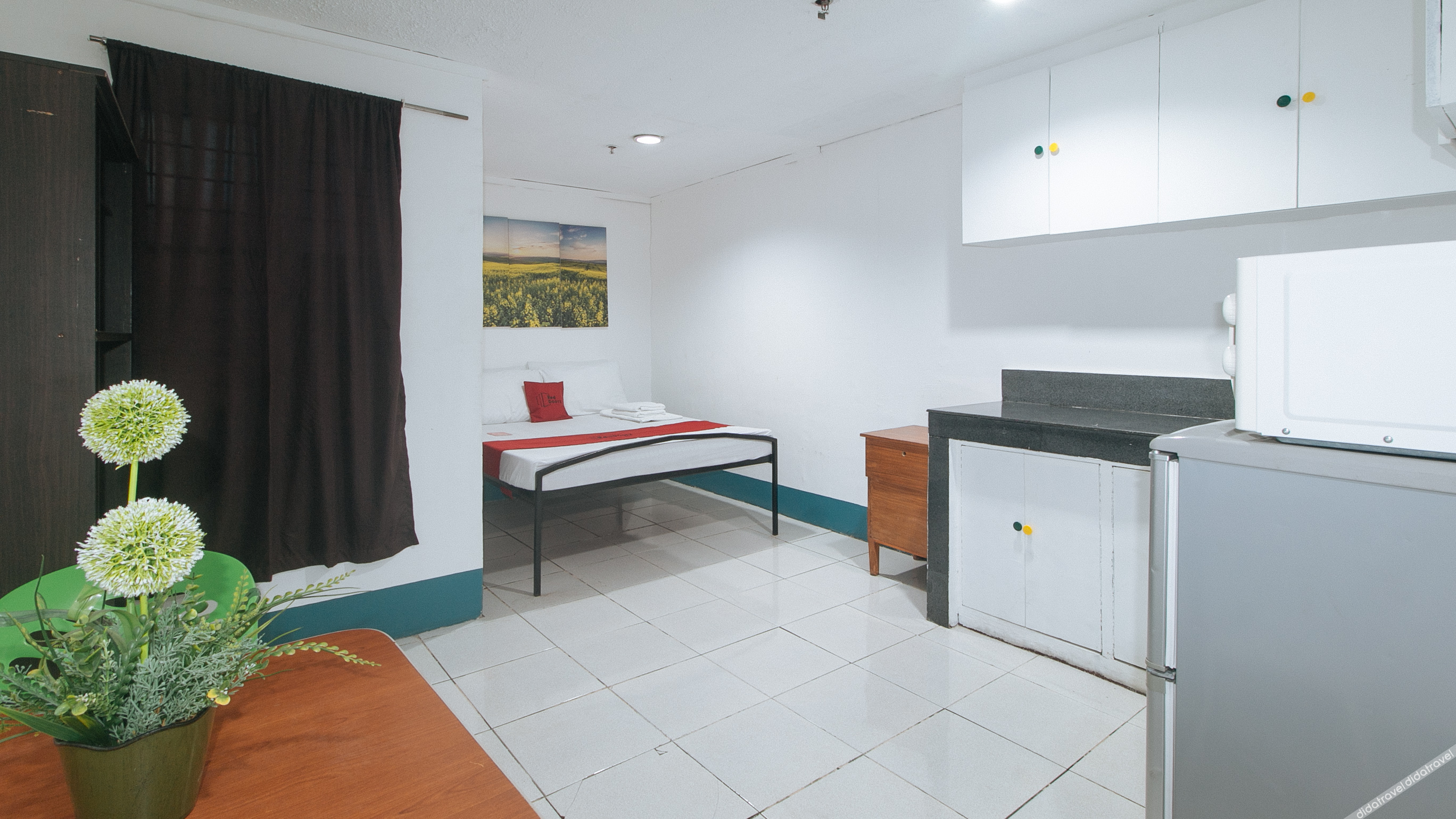RedDoorz @ Crowne One Condo 1*