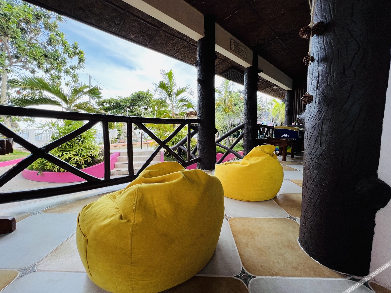AoJing Diving Resort 4*
